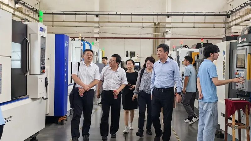 不锈钢零件定制合同：关键条款解析与风险规避**